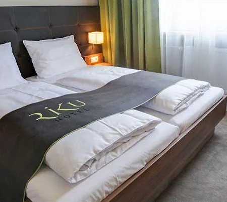 Hotell Riku 3*